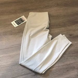 NWT Lululemon Wunder Under Size10 Tie Dye